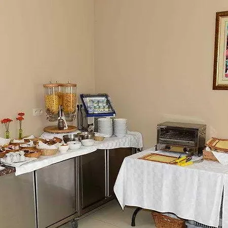 Hotel B-inn 3*